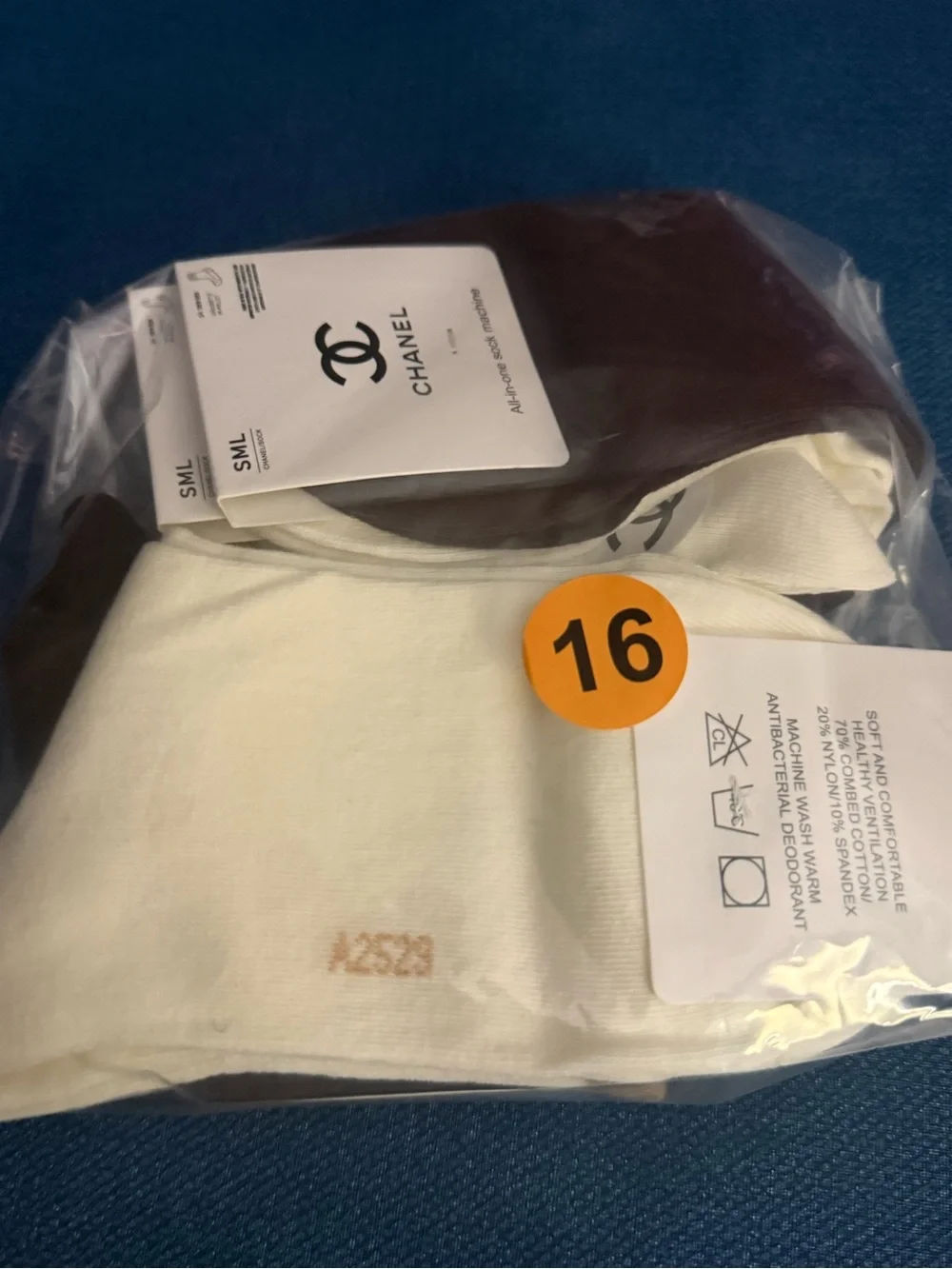 Designer 2 pairs Two-Tone Crew Socks iCream Brown Logo size small- medium NEW